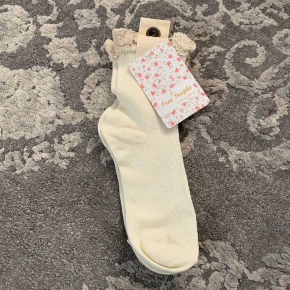 Free People Other - NWT Free People Ivory Baby Socks